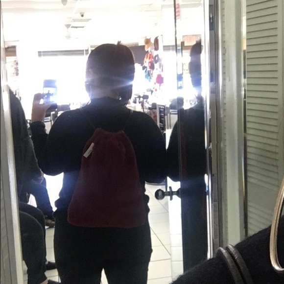 Fuzzy drawstring back pack - Picture 3 of 3